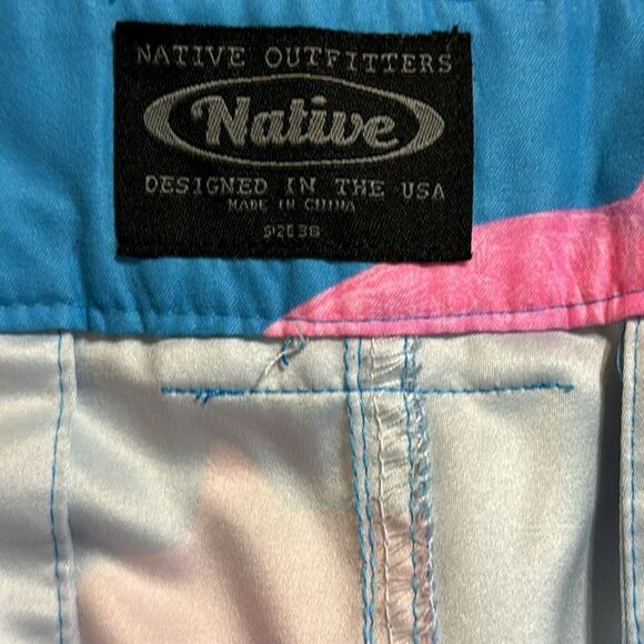 NATIVE OUTFITTERS Passport Shorts Pink Shark Blue Water Boating size 38 - Picture 8 of 8